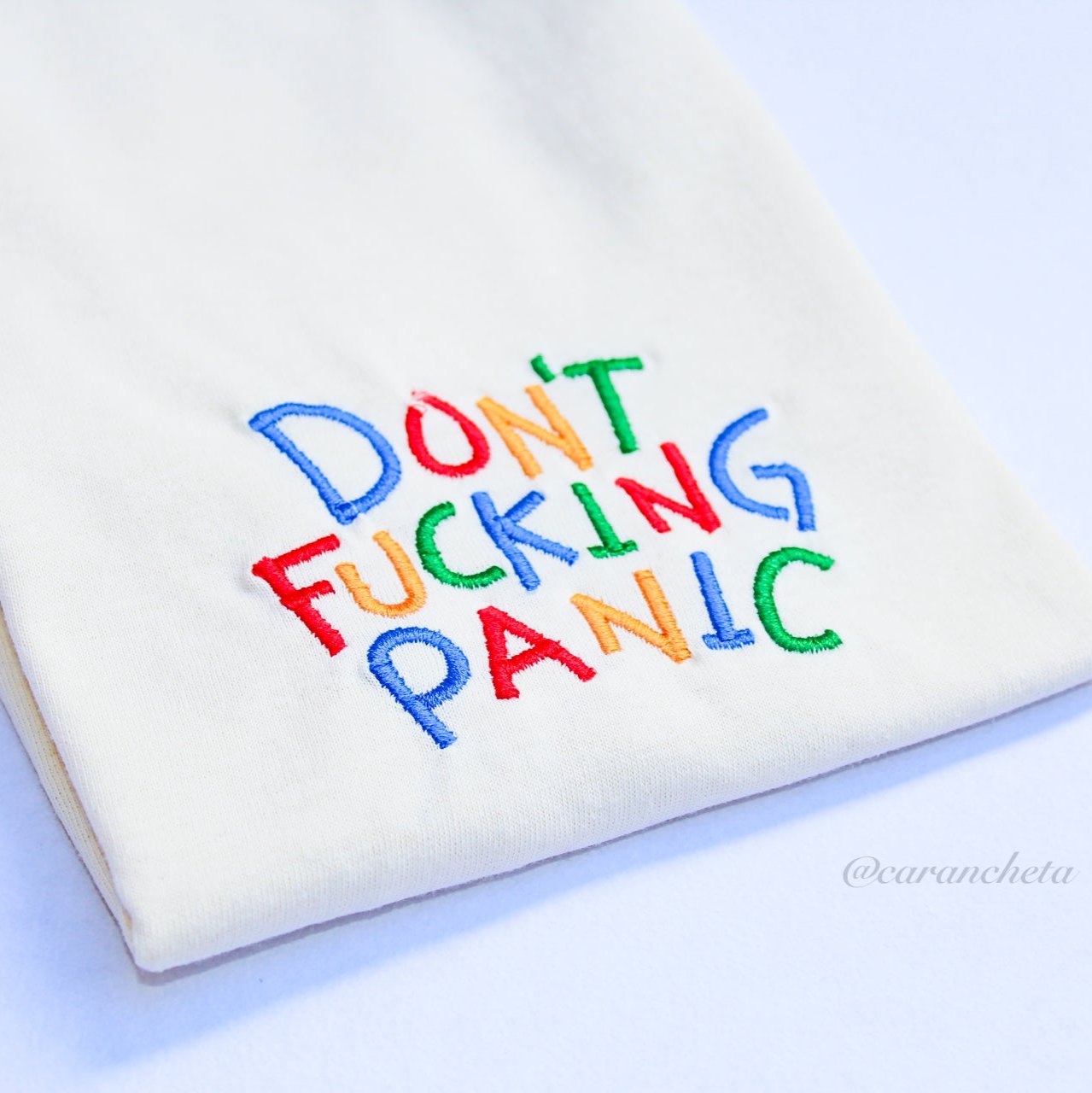 Camiseta Don't Panic